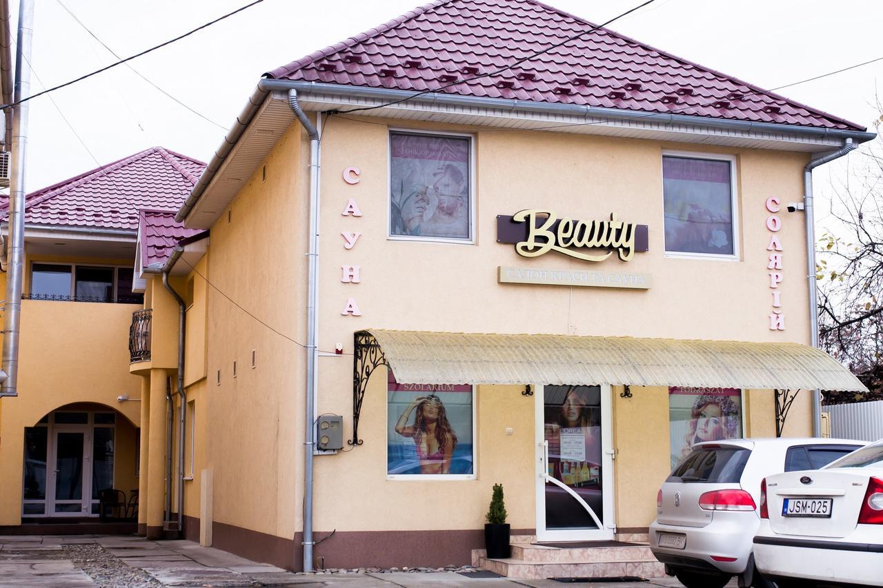 Hotel Beauty Complex Běrehovo Exteriér fotografie