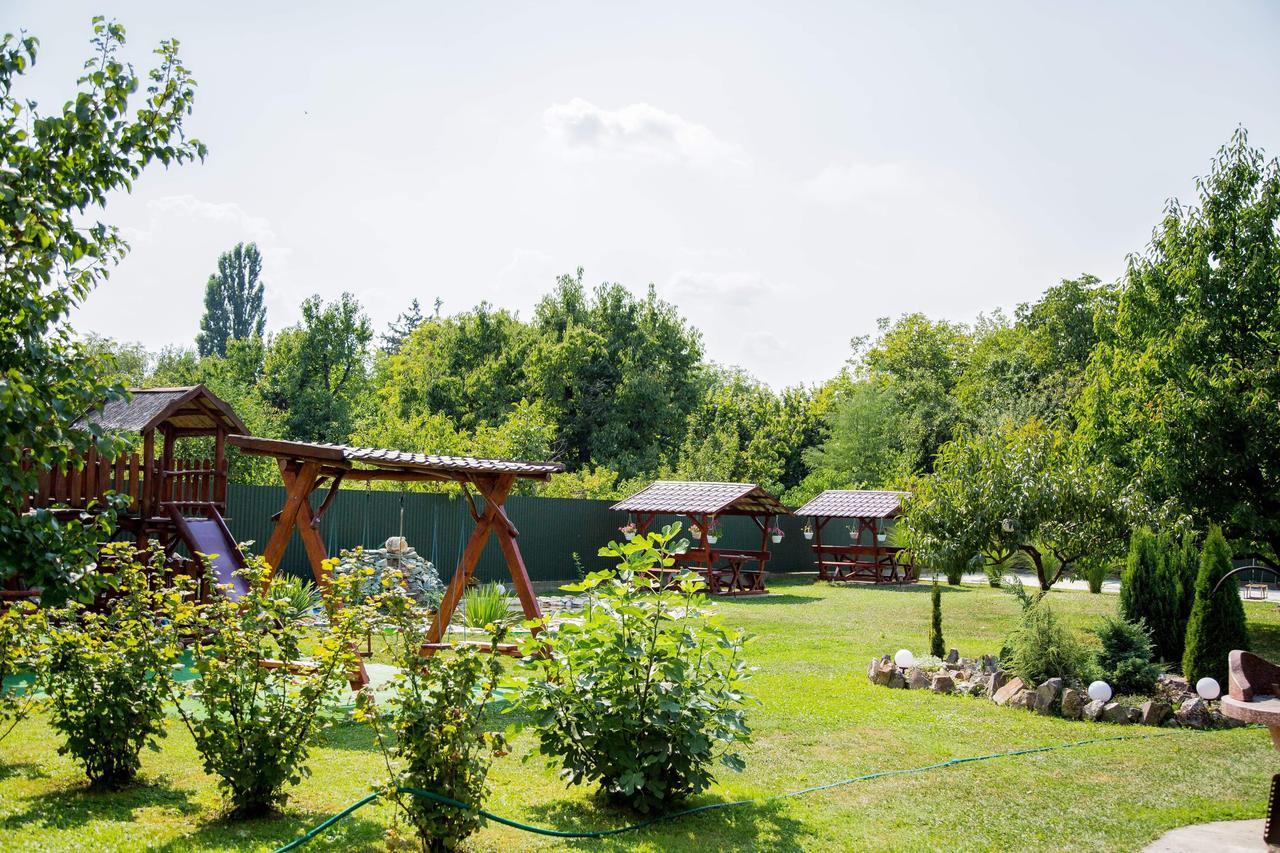 Hotel Beauty Complex Běrehovo Exteriér fotografie
